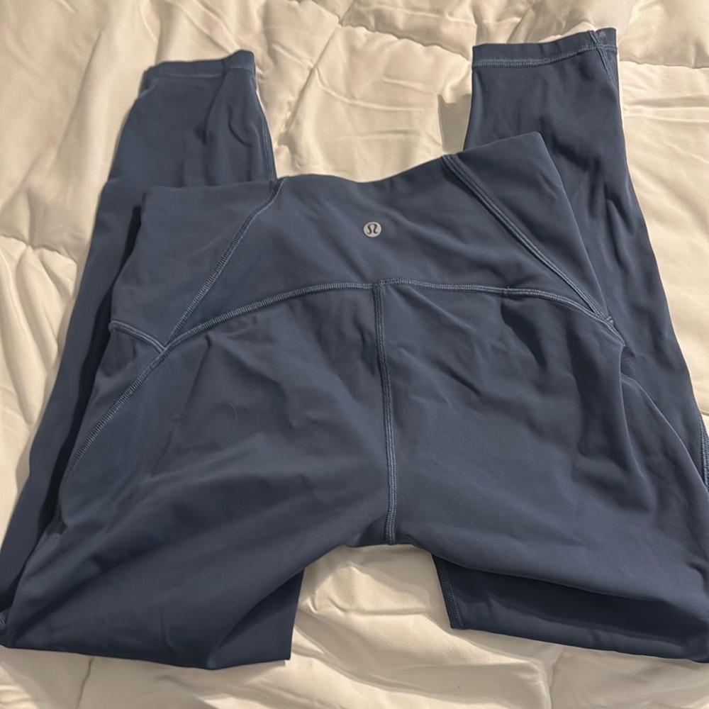 Lululemon size 8